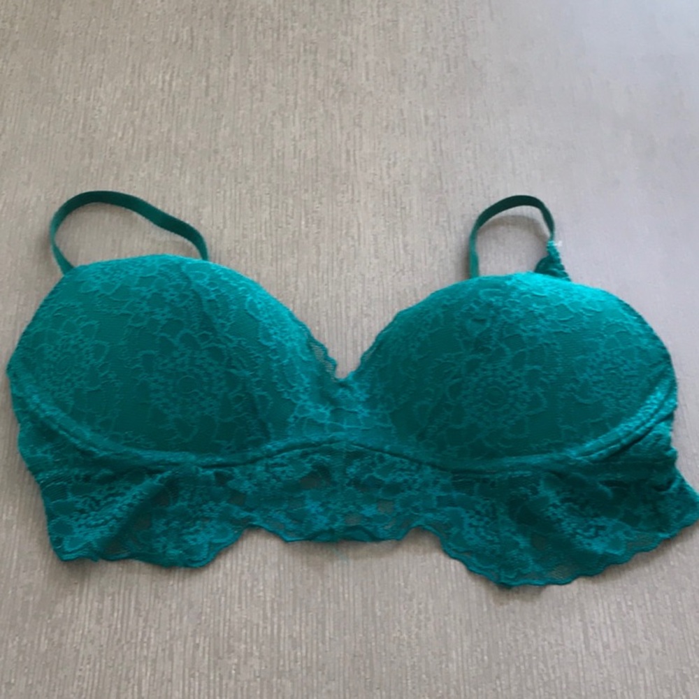 GUC Pink Victoria’s Secret bralette